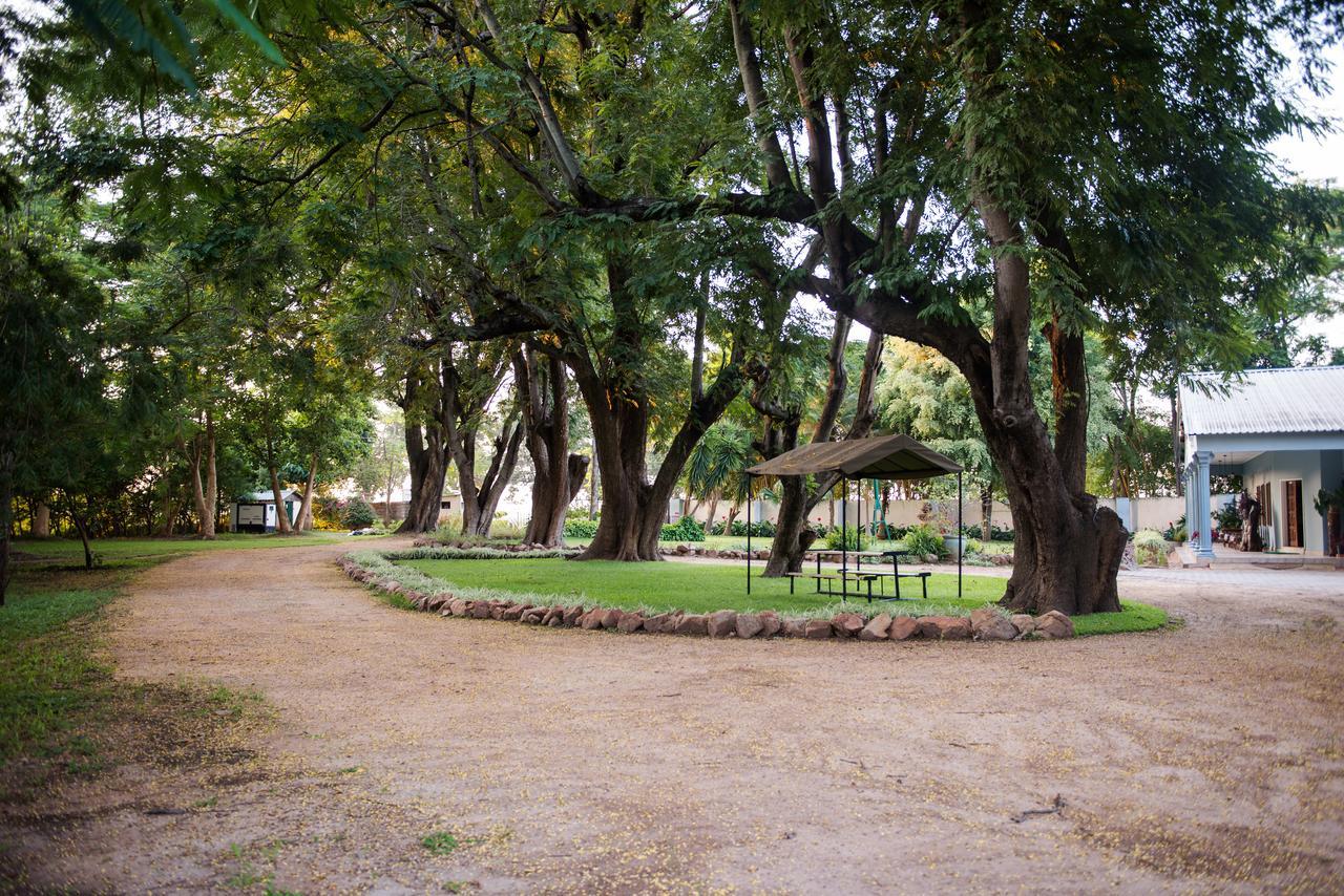 Fringilla Lodge Chisamba Buitenkant foto