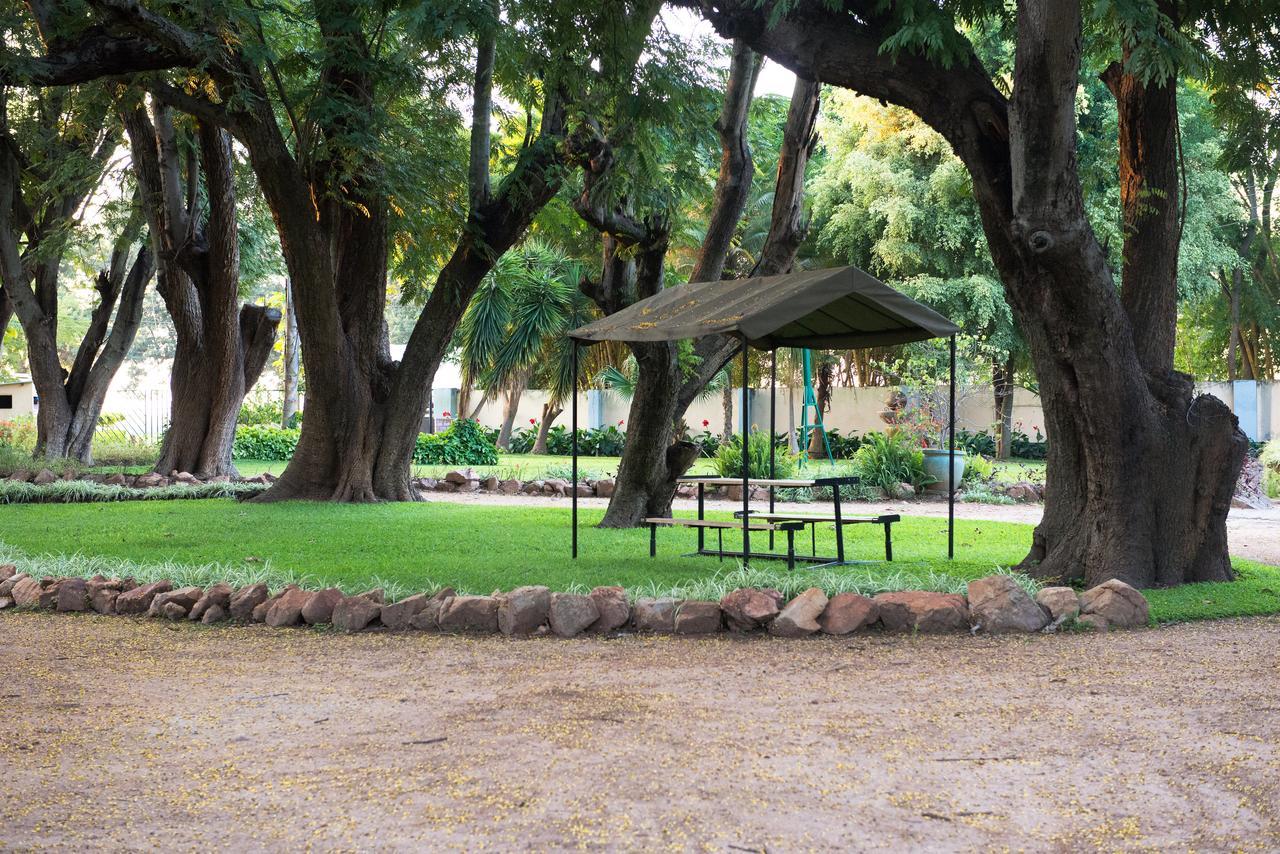 Fringilla Lodge Chisamba Buitenkant foto