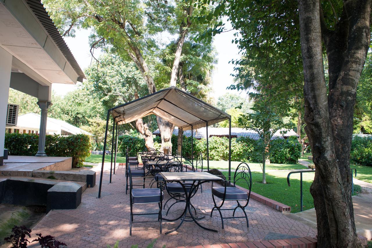 Fringilla Lodge Chisamba Buitenkant foto